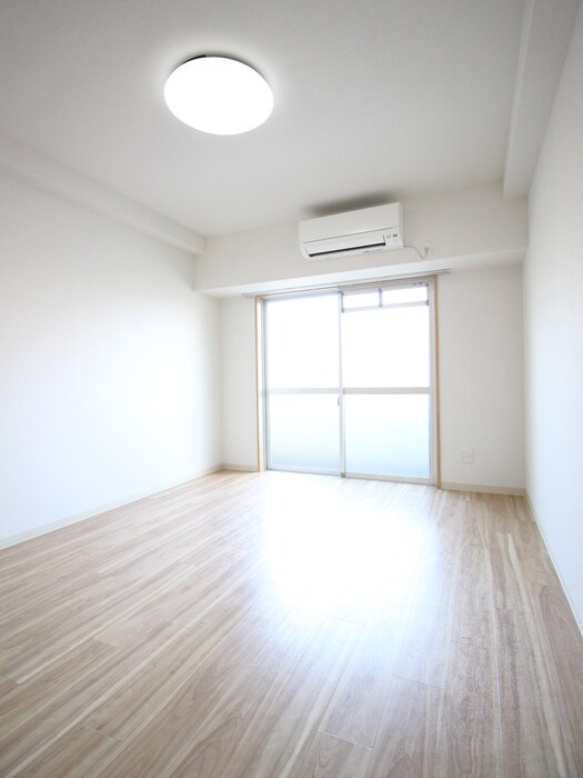 居室 ランド大今里南