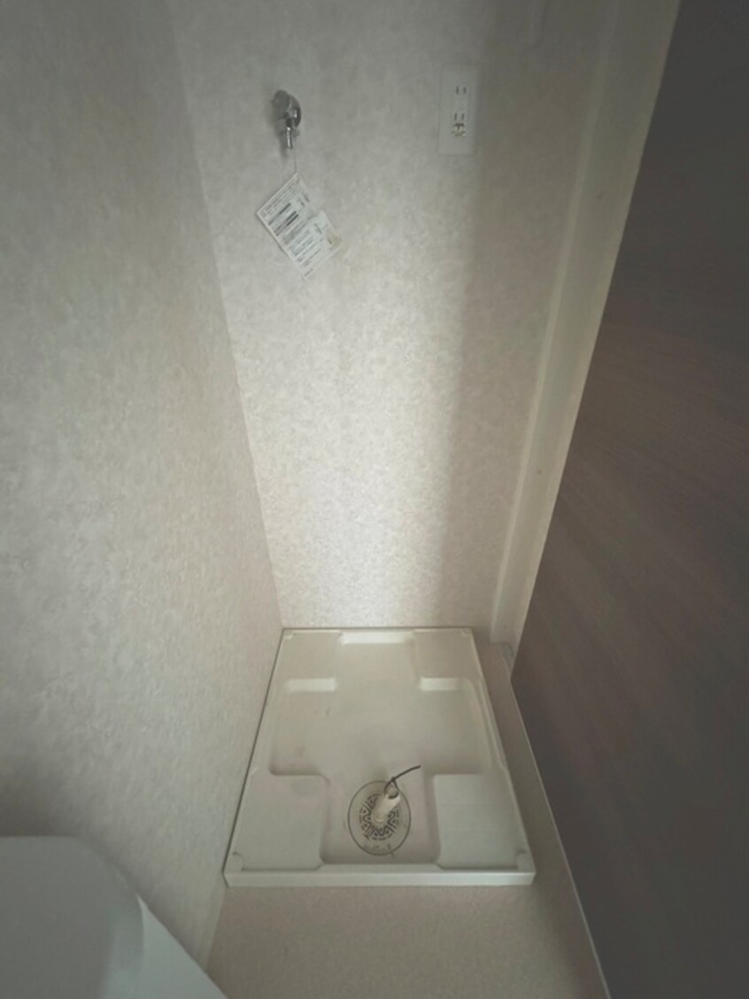 洗濯機置場 Luxe新大阪Ⅳ