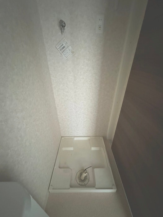 洗濯機置場 Luxe新大阪Ⅳ