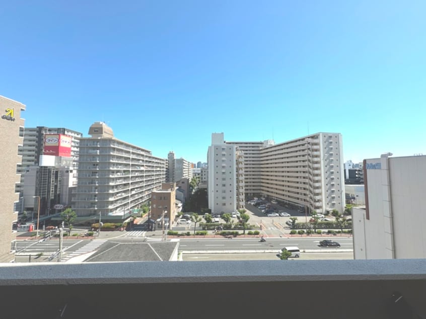 室内からの展望 Luxe新大阪Ⅳ