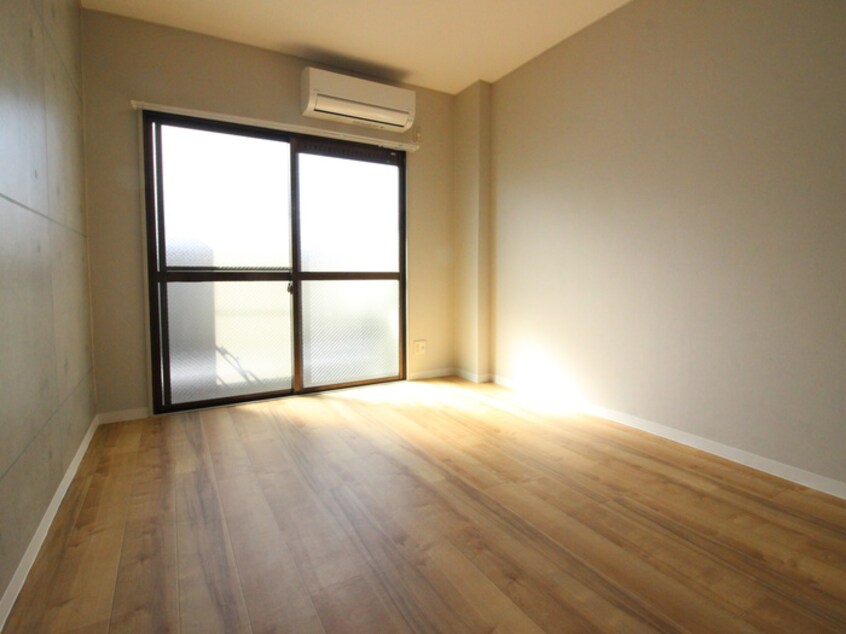 居室 プラットホーム七道