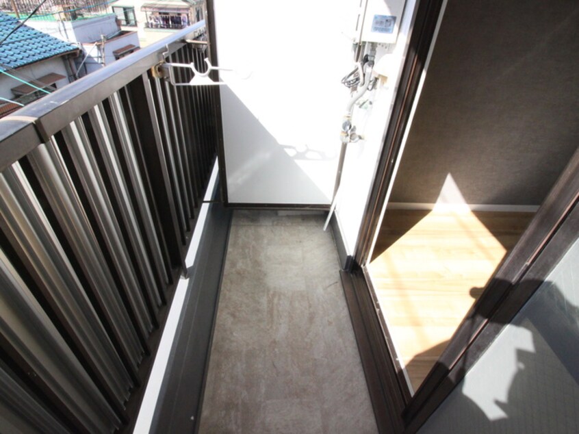 ベランダ・バルコニー プラットホーム七道