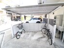 駐輪場 ドゥース江坂
