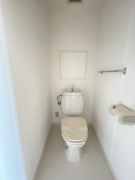 トイレ アモ－ル永田