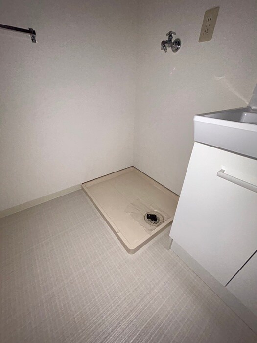 洗濯機置場 アモ－ル永田