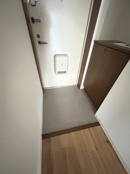 玄関 アモ－ル永田