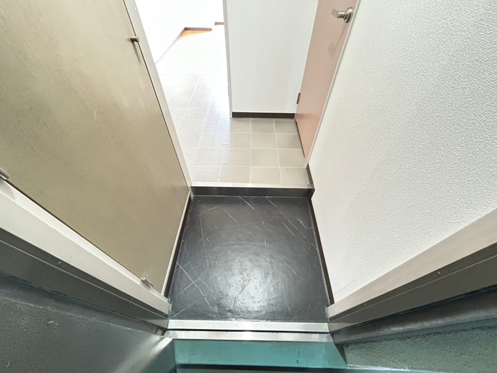 玄関 高辻ロイヤルフラッツ