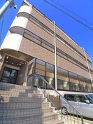 アル－ル・リオンの外観