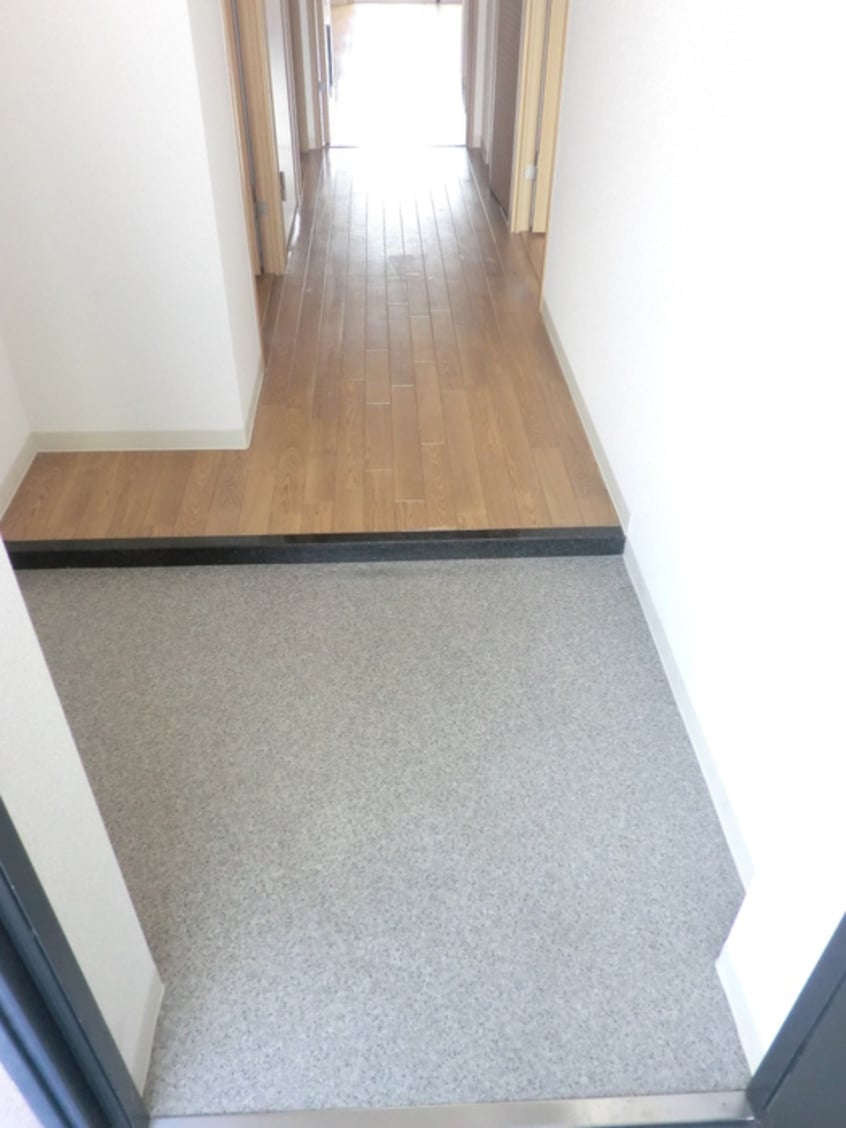 玄関 ガラーノ・パラシオ