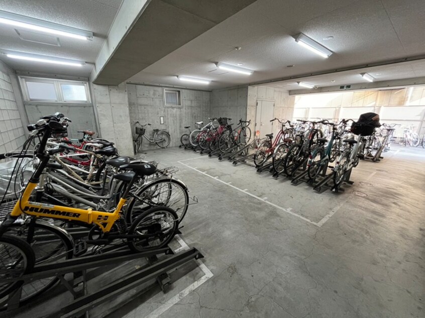 駐輪場 S-FORT桜川南
