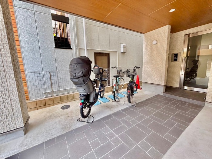 駐輪場 グランメゾン立花