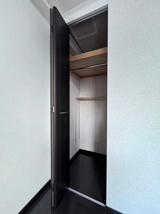 収納 ジョイシティ二条城前