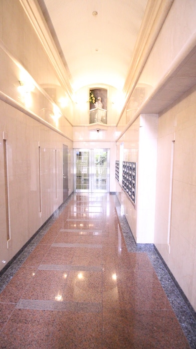 エントランス部分 ロイヤルヒルⅠ