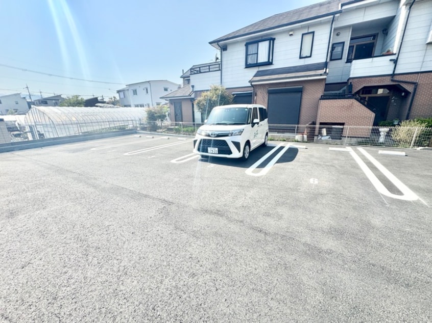 駐車場 アンソレイユ宝塚