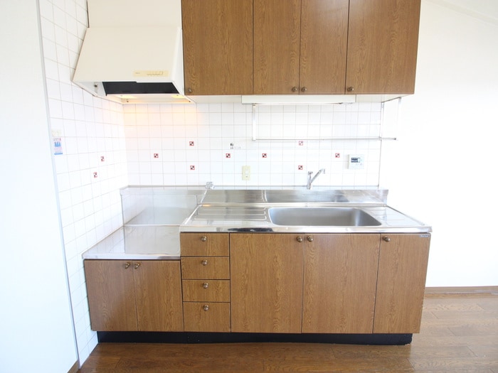 キッチン コルナス西館