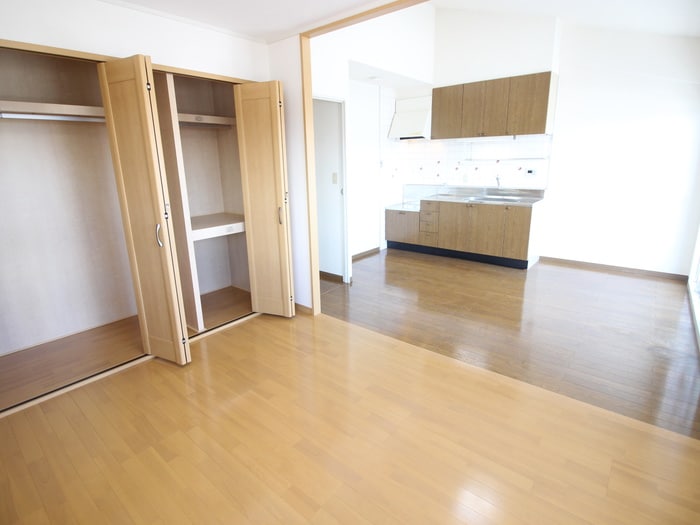 居室 コルナス西館