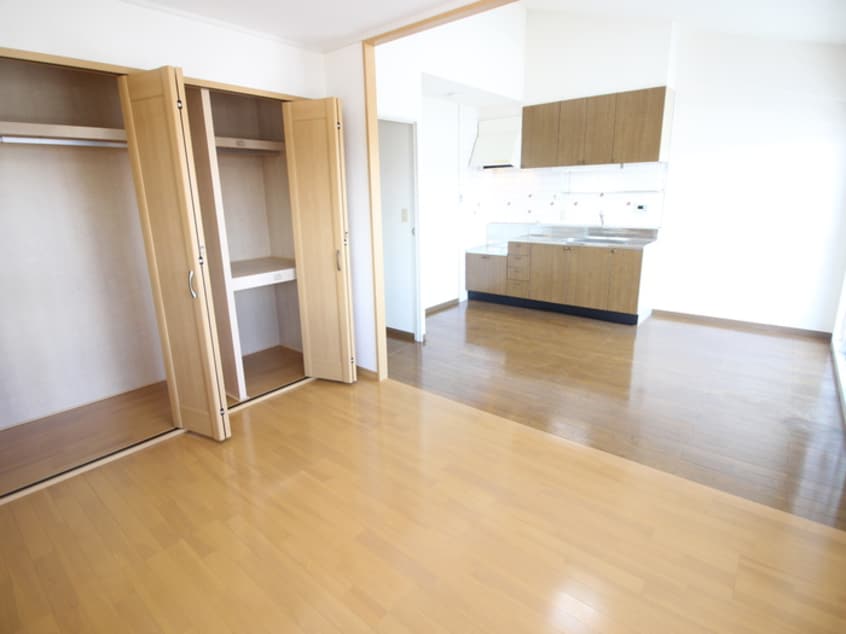 居室 コルナス西館