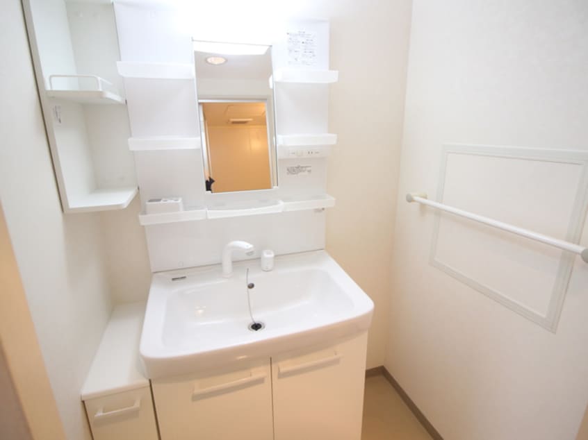 洗面 コルナス西館