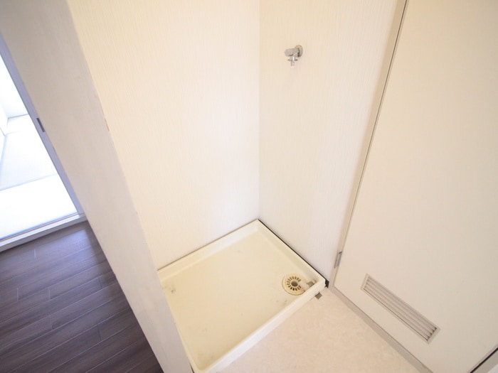 洗濯機置場 シャルム春日丘