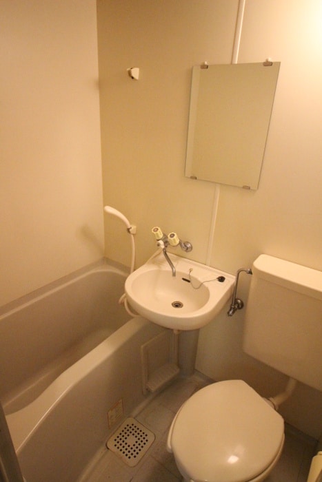 バス／シャワールーム等 メゾン谷