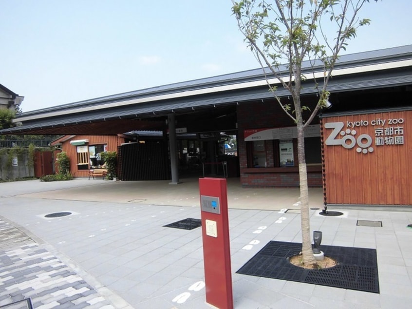 京都市動物園(美術館/博物館)まで1500m Largo讃州寺