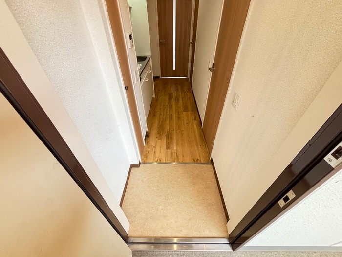 玄関 シャイン帷子ノ辻