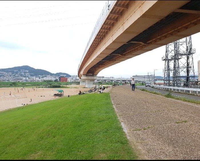 猪名川運動公園(公園)まで2100m サンホ－プＳＫＫ