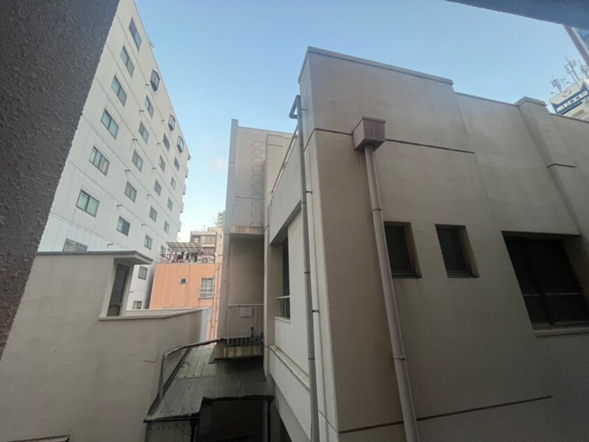 室内からの展望 エンプレス上本町