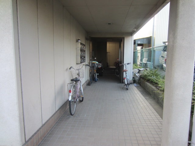 エントランス部分 ラポ－ル・コ－ポⅠ