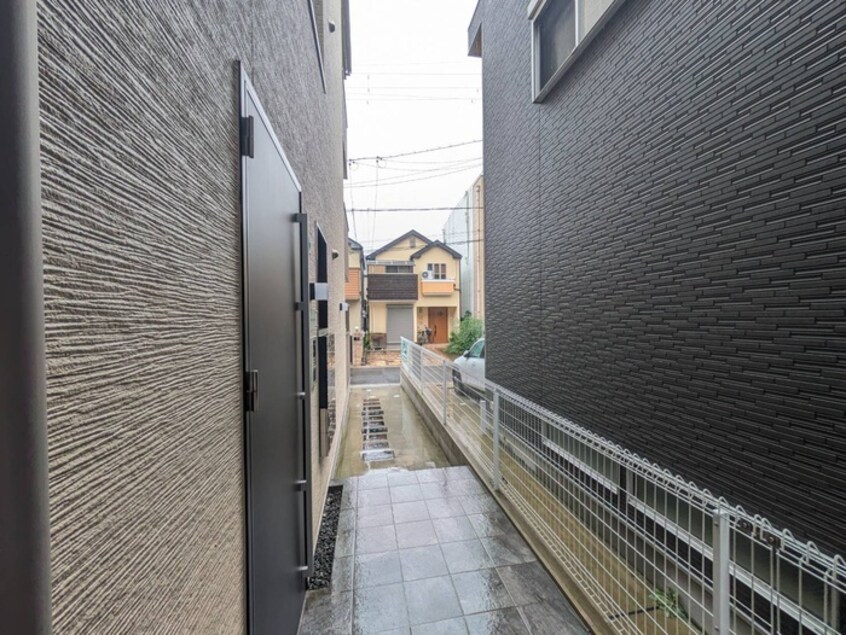 室内からの展望 Ｆ　ａｓｅｃｉａ　Ｄｉｏｎｅ