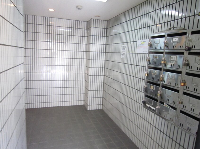 エントランス部分 Perfect Life緑橋