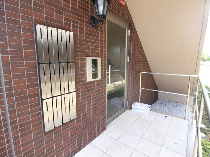 エントランス部分 GREEN AWAY