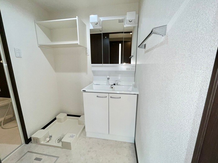 洗濯機置場 GREEN AWAY