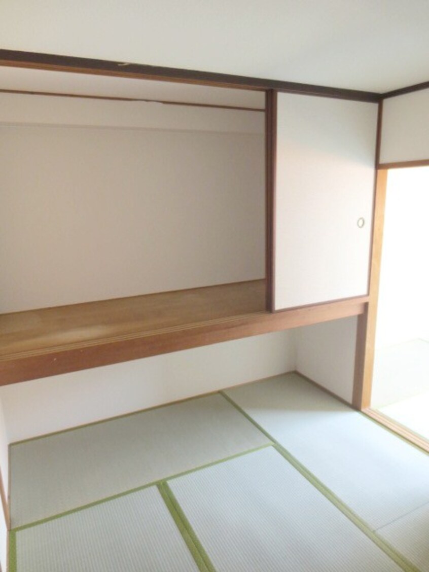 居室 第２シャトーモリオカ