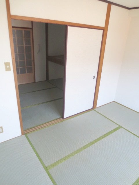 居室 第２シャトーモリオカ