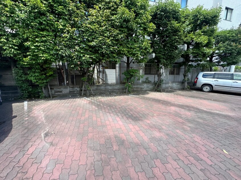 駐車場 ヴェルデベージュ