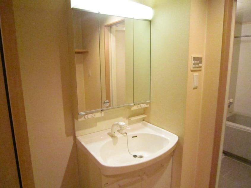 洗面 サンライト万代