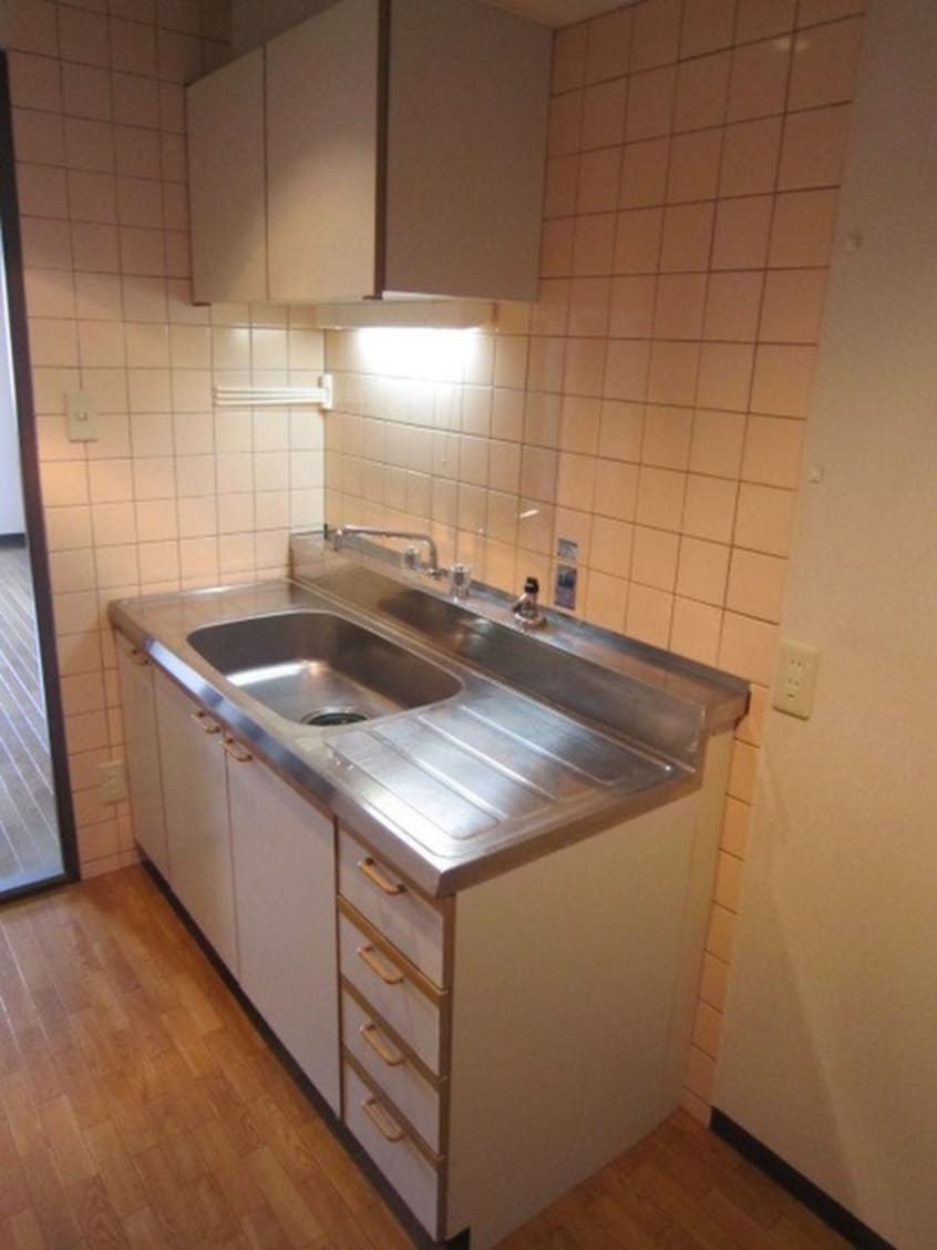 キッチン ベルビュー芦刈山