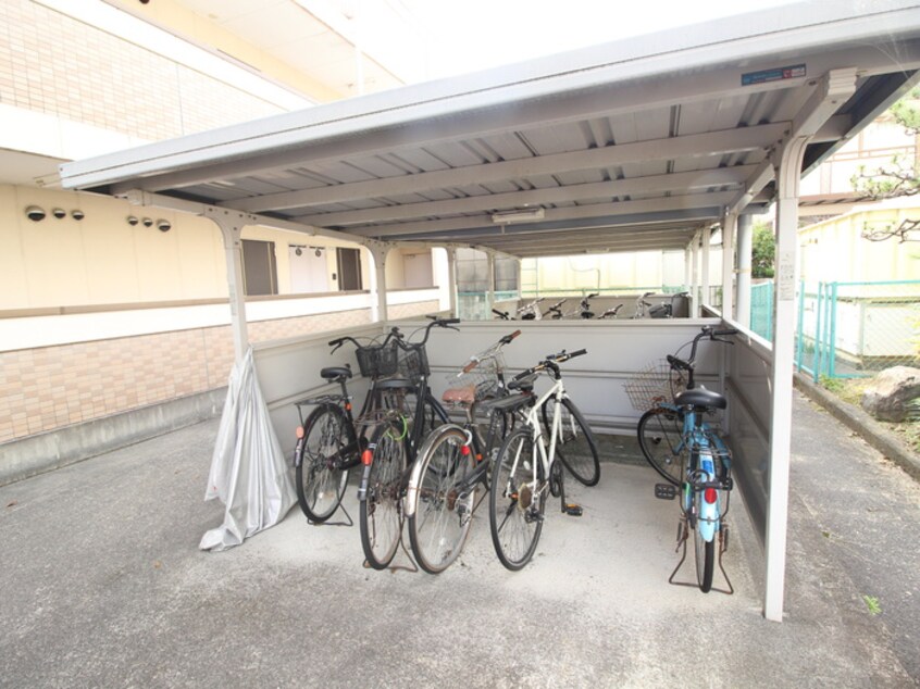 駐輪場 エクセレント中村Ⅲ