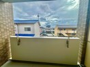 室内からの展望 ハニ－・エストゥディオ