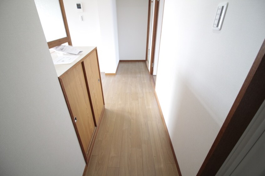 玄関 クローカスハイツ