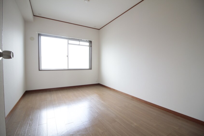 居室 クローカスハイツ