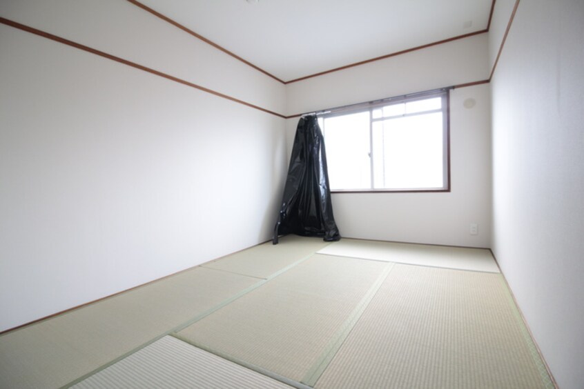 居室 クローカスハイツ