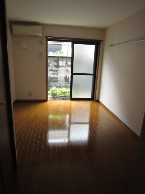 居室 カサリラ