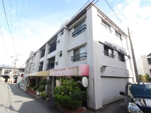 野村マンション（202）