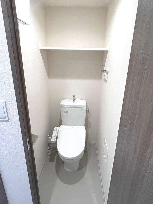 トイレ ﾌﾟﾚｻﾝｽ東三国ｴﾝﾌﾞﾚｲｽ(403)