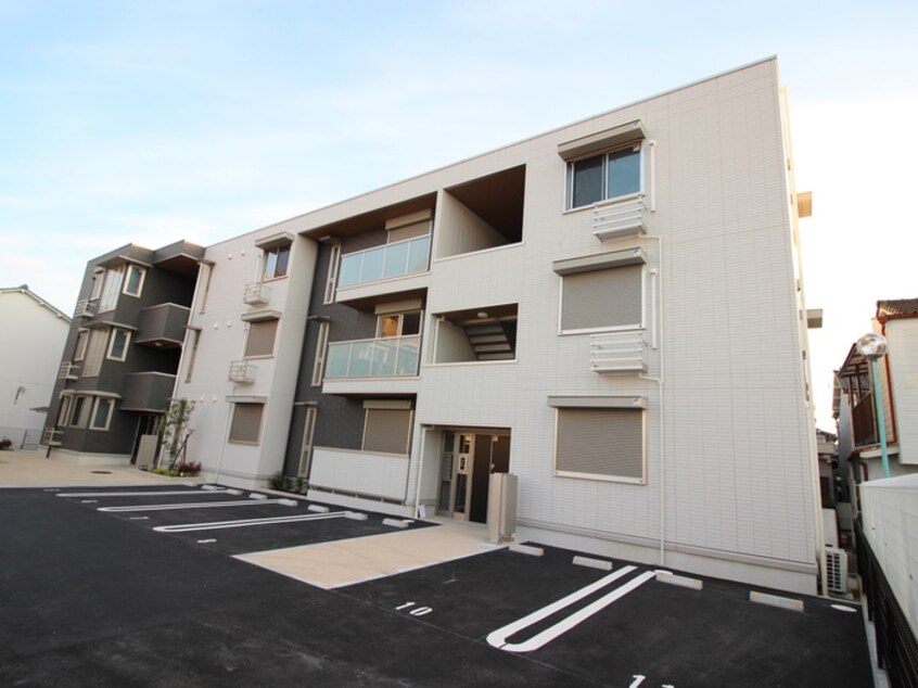 外観写真 エレガンテ天美　Ａ棟