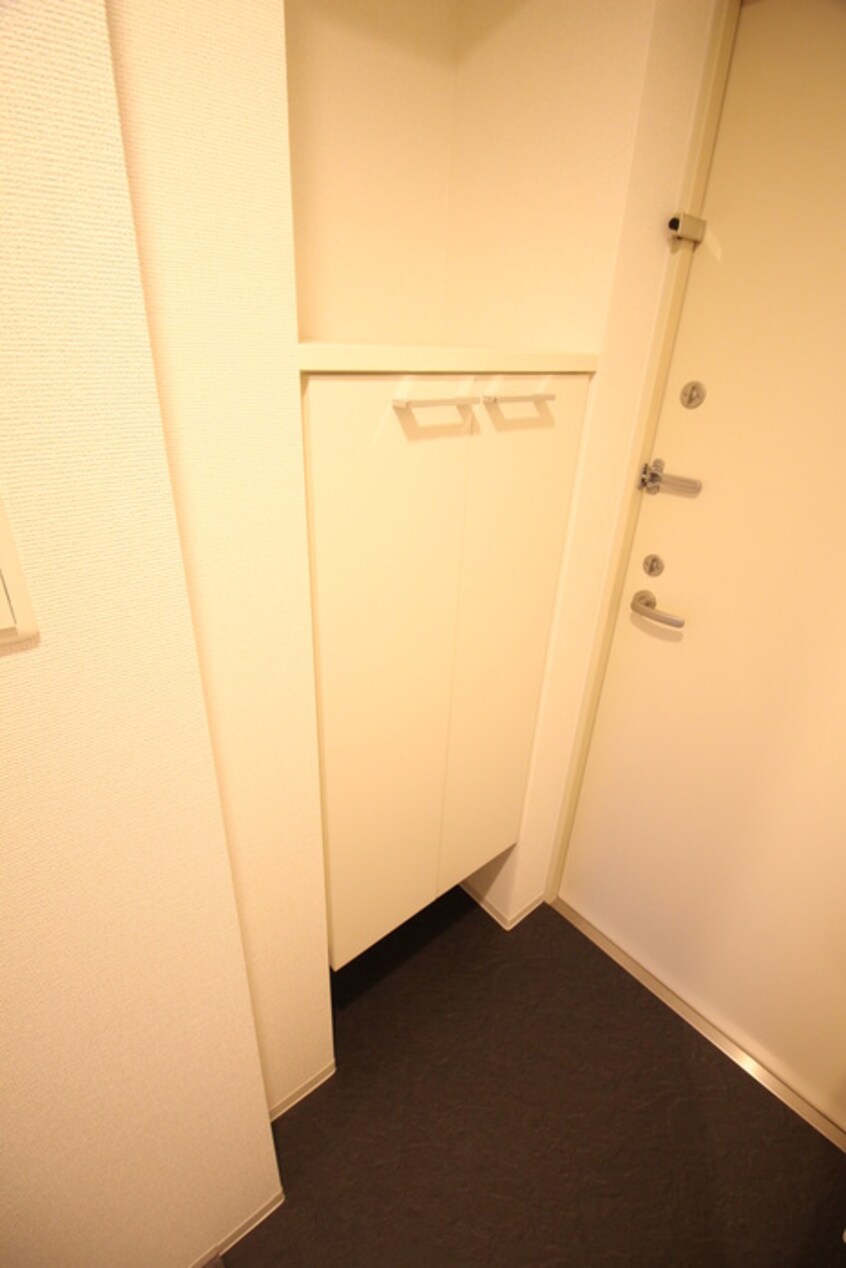 靴箱 セレニテ桜川駅前プリエ