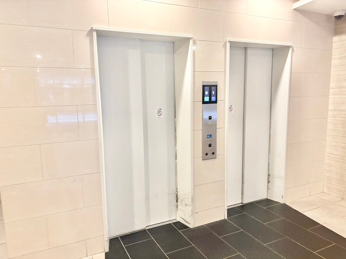 エントランス部分 セレニテ桜川駅前プリエ