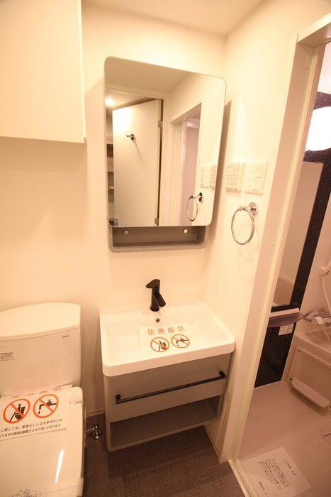 洗面 セレニテ桜川駅前プリエ